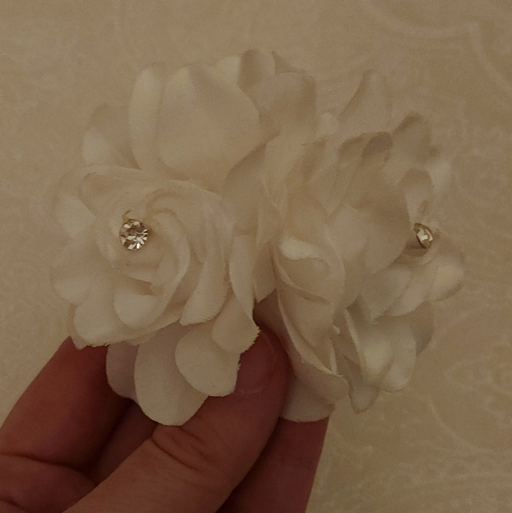 6 White Fabric Flower Hair Clip with Rhinestone Centers